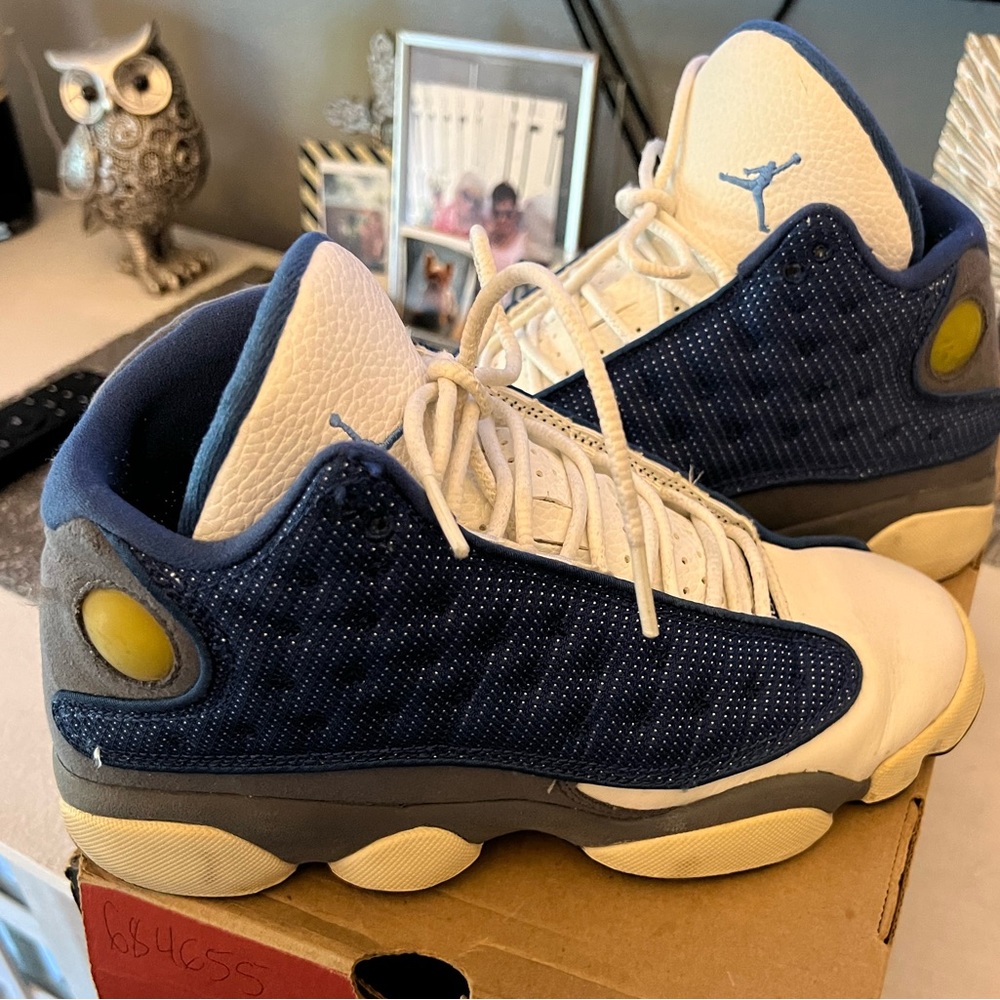 Jordan 13 size 6Y no original box